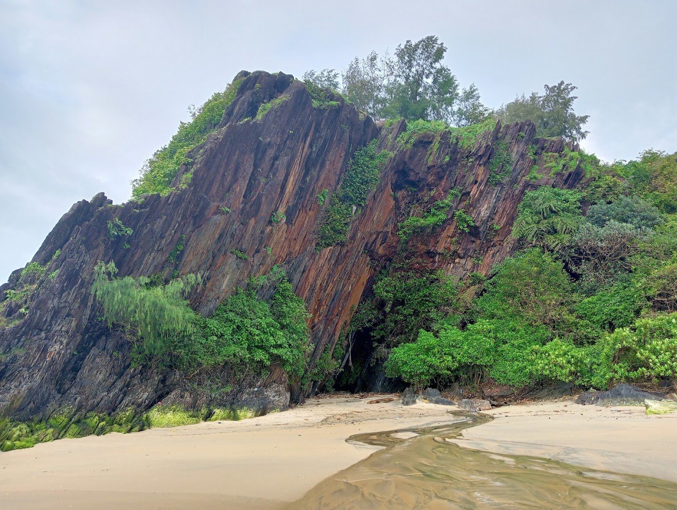 Apsarakonda Beach