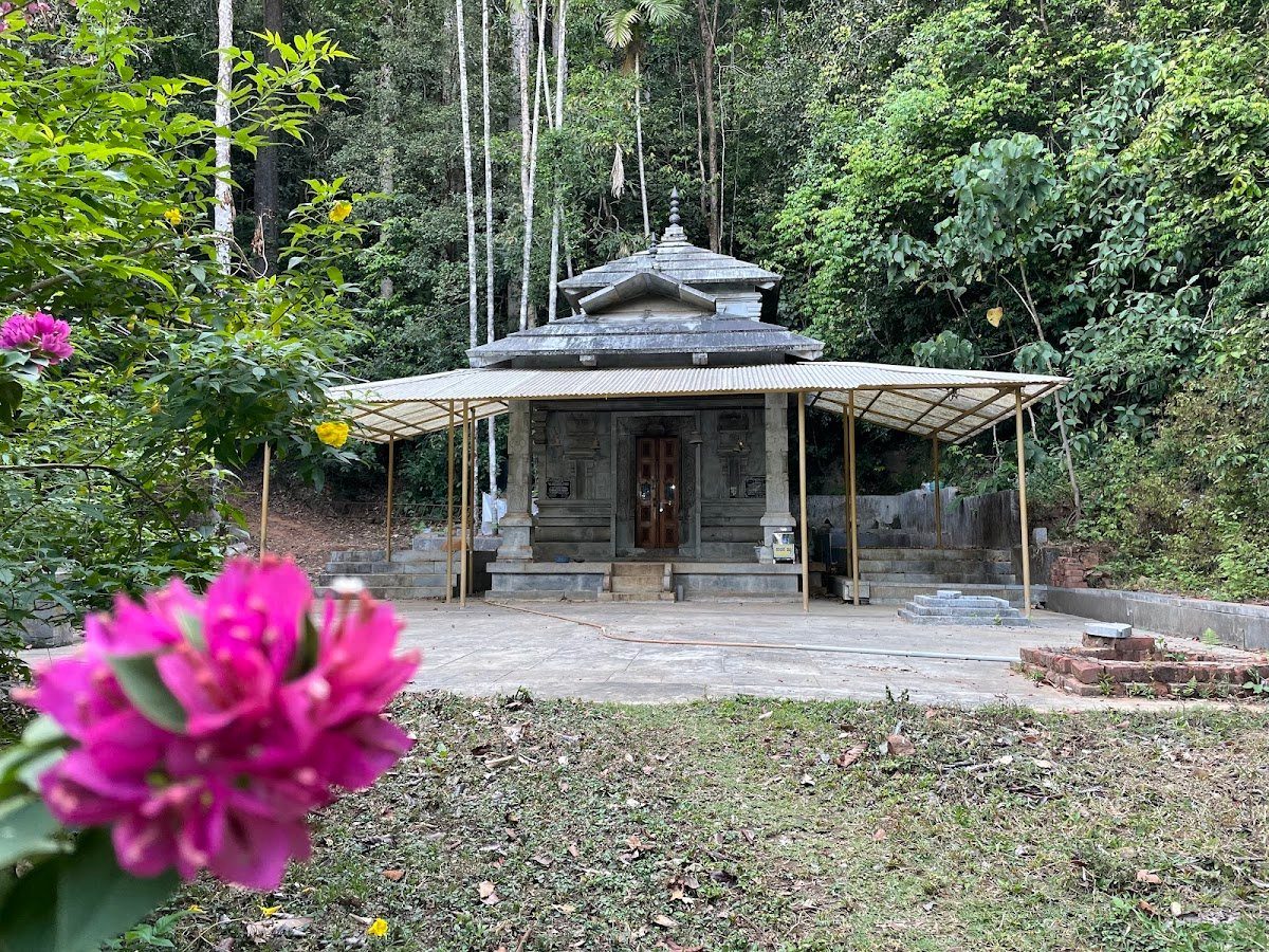 Ondadike Shambhulingeshwara Temple